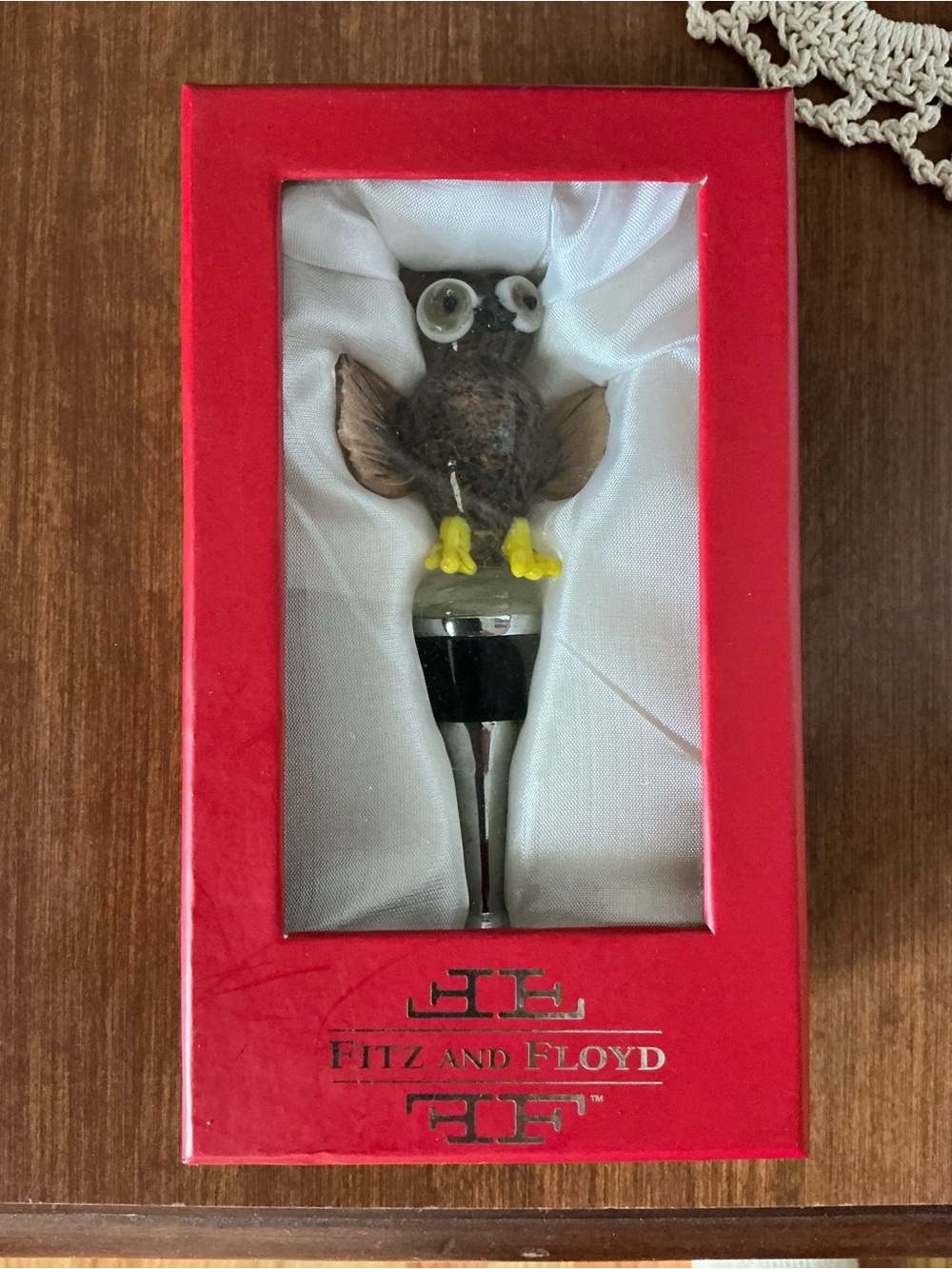 Fitz and Floyd Owl Bottle Stopper in Brown and Yellow
